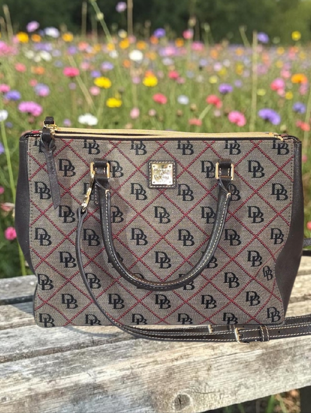 6 Pc. Bundle 🔥 Designer Project Bags & Wristlets! - Picture 7 of 14